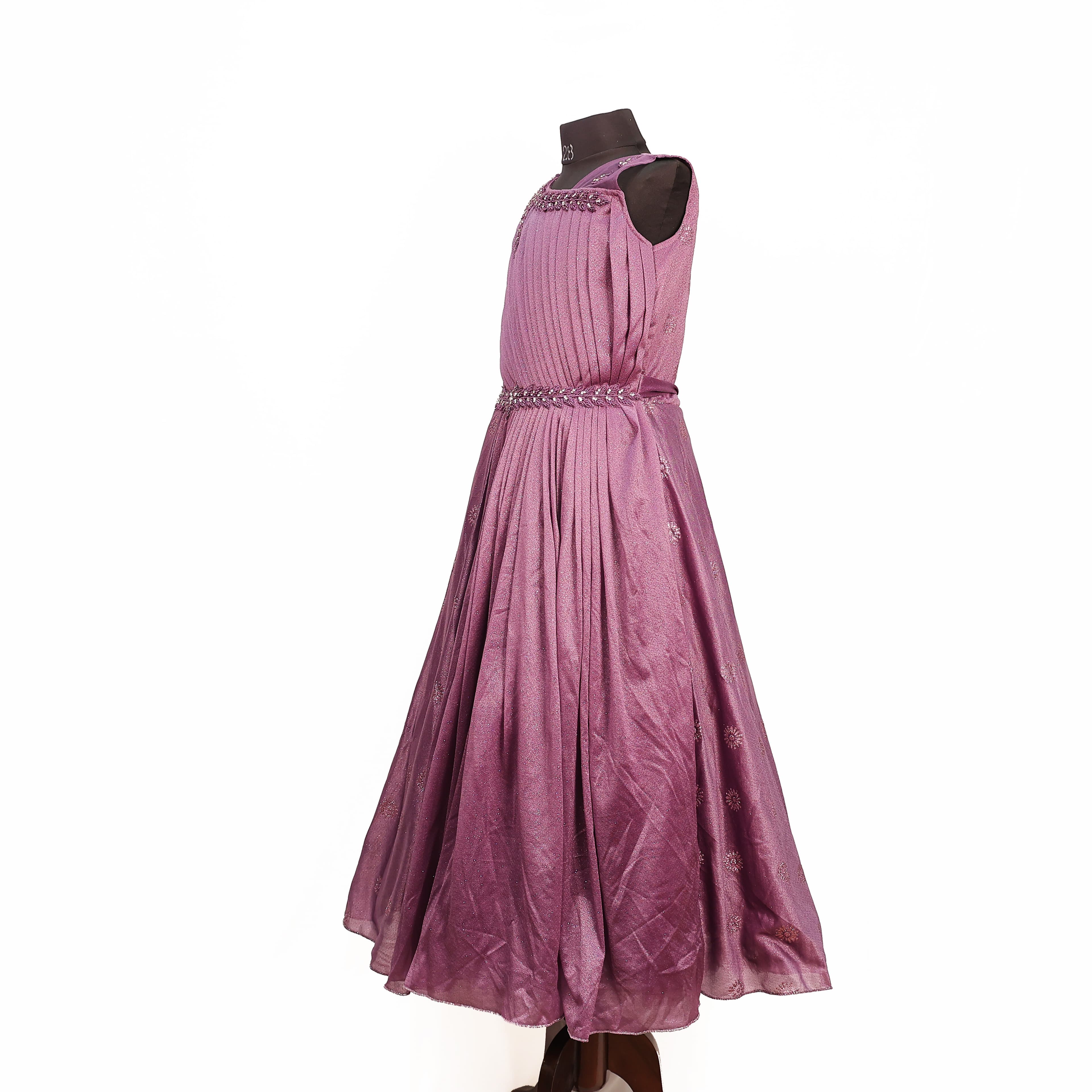 Gowns - Image 4